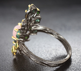 Оригинальное серебряное кольцо с розовым опалом, зелеными топазами и диопсдами Серебро 925