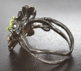 Серебряное кольцо с кристаллическим эфиопским опалом и перидотами Серебро 925