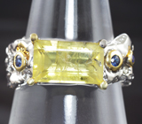 Серебряное кольцо с лимонным гелиодором и синими сапфирами Серебро 925