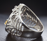 Ажурное серебряное кольцо с перидотом, аметистом, цитрином, голубыми и бесцветными топазами