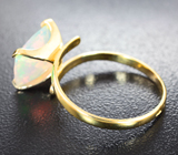 Золотое кольцо с ярким эфиопским опалом редкой огранки 2,13 карата Золото