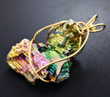 Золотой кулон с крупными кристаллами висмута 99,07 карата и разноцветными сапфирами Золото