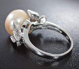 Чудесное серебряное кольцо с кремовой жемчужиной Серебро 925