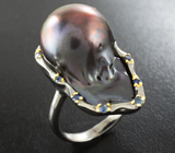 Серебряное кольцо с цветной жемчужиной барокко 27,04 карата и синими сапфирами Серебро 925
