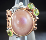 Серебряное кольцо с розовым лунным камнем и перидотами Серебро 925