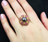 Серебряное кольцо-цветок с цветной жемчужиной и сапфирами Серебро 925