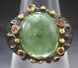 Серебряное кольцо с пренитом 10+ карат и родолитами