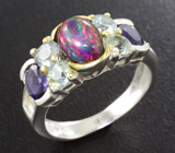 Серебряное кольцо с кристаллическим черным опалом, иолитами и голубыми топазами Серебро 925