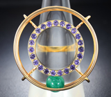 Золотое кольцо с мобильной изумрудной сферой 2,63 карата и фиолетовыми сапфирами Золото