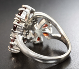 Чудесное серебряное кольцо с пиропами гранатами