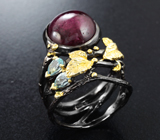 Серебряное кольцо с рубином и голубыми топазами Серебро 925