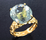 Золотое кольцо с крупным ярким бразильским аквамарином 14,26 карата Золото