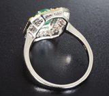Серебряное кольцо с изумрудом, желтыми и оранжевыми сапфирами бриллиантовой огранки Серебро 925