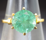 Золотое кольцо с мятно-зеленым уральским изумрудом 1,31 карата Золото