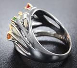Серебряное кольцо с кристаллическим опалом 2,56 карата, сапфирами и цаворитами Серебро 925