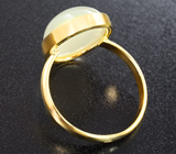 Золотое кольцо с крупным лунным камнем с эффектом кошачьего глаза 7,09 карата Золото