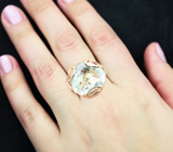 Золотое кольцо с крупным ярким аквамарином 20,21 карата и бриллиантами Золото