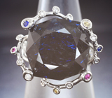 Кольцо с нууммитом 18,5 карата, разнооцветными сапфирами и бриллиантами
