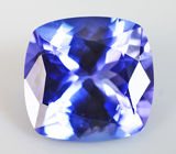 Кольцо с танзанитом 4,25 карата, синими сапфирами и бриллиантами 