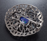 Серебряная брошь с кристаллическим черным опалом, голубыми топазами и синими сапфирами Серебро 925