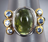 Серебряное кольцо с зеленым турмалином 4,3 карата и васильковыми сапфирами