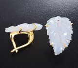 Золотые серьги с резным халцедоном 10,04 карата