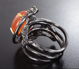 Серебряное кольцо с карнелианом и перидотами Серебро 925
