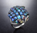 Серебряное кольцо с кристаллическими черными опалами 7,87 карата и разноцветными сапфирами бриллиантовой огранки Серебро 925
