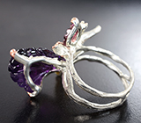 Серебряное кольцо с резным аметистом, разноцветными турмалинами и родолитами