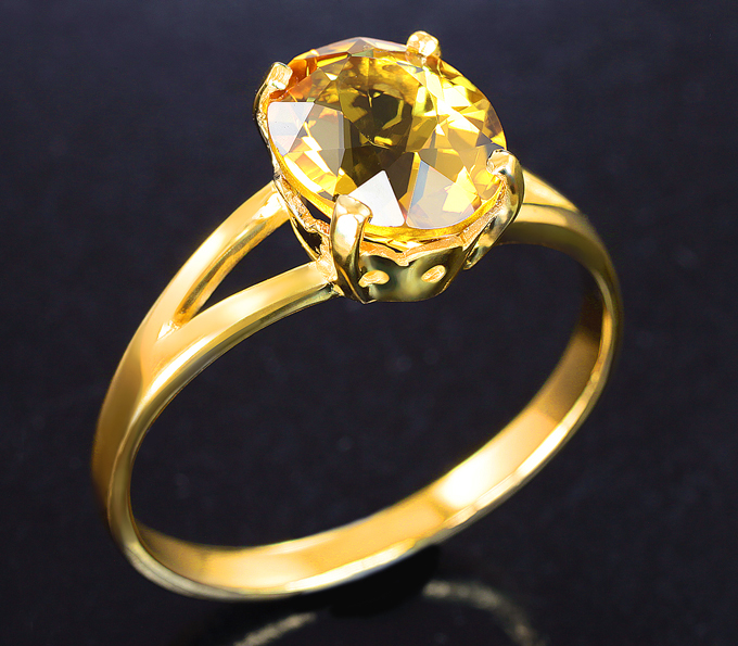 Золото каратов каталог. Гелиодор кольцо женское золото 585. Гелиодор камень кольцо. Кольцо с гелиодором в золоте Эстет. Перстень с гелиодором.