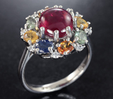 Праздничное серебряное кольцо с ярким рубином и разноцветными сапфирами  Серебро 925