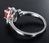 Изящное серебряное кольцо с оранжевым опалом Серебро 925