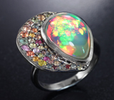 Серебряное кольцо с кристаллическим эфиопским опалом 4,3 карата и разноцветными сапфирами