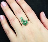 Оригинальное серебряное кольцо с изумрудами