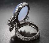 Серебряное кольцо с халцедоном, голубыми топазами и танзанитами Серебро 925