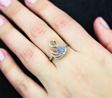 Изысканное серебряное кольцо «Лебедь» с насыщенным танзанитом Серебро 925