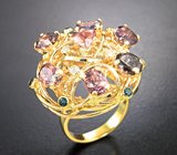 Массивное объемное золотое кольцо с россыпью гранатов со сменой цвета 6,97 карата и бриллиантами Золото