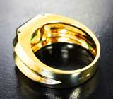 Кольцо с уральским демантоидом 0,77 карата Золото