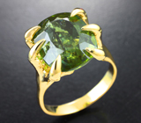 Золотое кольцо с крупным насыщенным зеленым апатитом 9,43 карата Золото