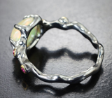 Серебряное кольцо с кристаллическим эфиопским опалом 1,85 карата и сапфирами