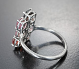 Серебряное кольцо с разноцветными шпинелями 5,43 карата