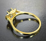 Золотое кольцо с уральским александритом 1,07 карата и бриллиантами