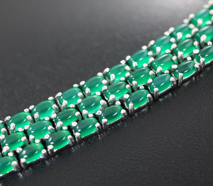 Великолепный широкий серебряный браслет с хризопразом купить в интернет ...