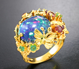 Массивное золотое кольцо с роскошным черным опалом 7,5 карата, разноцветными сапфирами, цаворитами гранатами и бриллиантами Золото