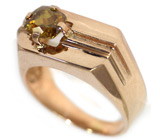 Перстень с золотистым сфеном Золото