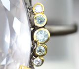 Серебряное кольцо с розовым кварцем 19,82 карата и голубыми топазами Серебро 925