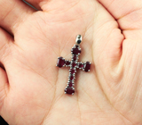 Серебряный кулон-крест с рубинами Серебро 925