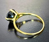 Золотое кольцо с на редкость насыщенным зеленым турмалином 3,42 карата Золото