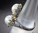 Серебряное кольцо с жемчугом и родолитами гранатами