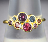 Золотое кольцо с разноцветными шпинелями бриллиантовой огранки 0,9 карата